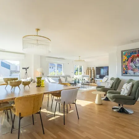 Apartment Penthouse De Luxe A Terrasse 200m2 Garage Port & Bandol