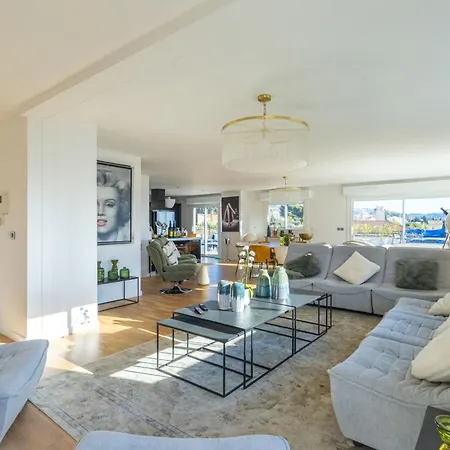 Penthouse De Luxe A Terrasse 200m2 Garage Port &