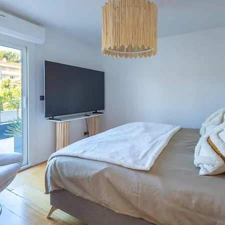 Penthouse De Luxe A Terrasse 200m2 Garage Port &